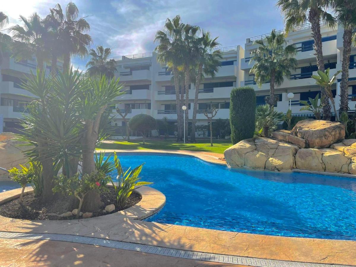 Coral House - La Calma - Playa Flamenca - Big Terrace & 4 Swimming Pools. Apartment Bagian luar foto
